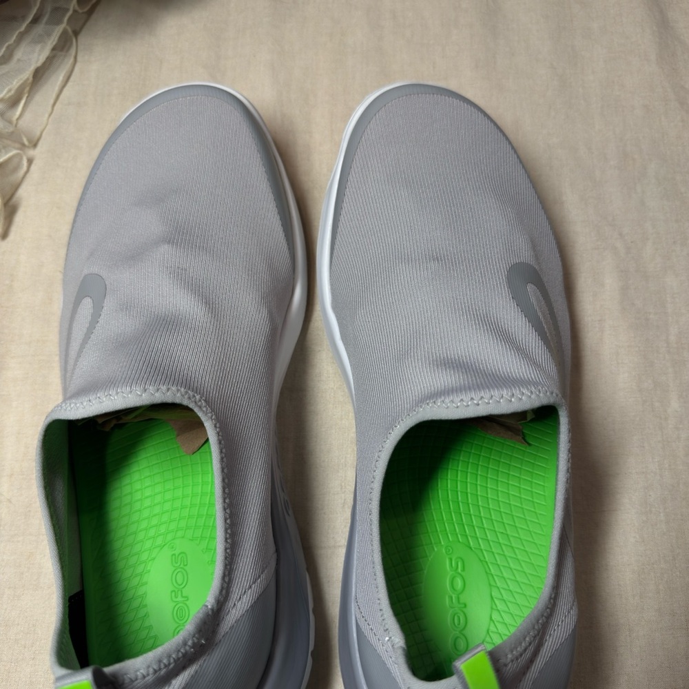 OOFOS Gray and Green Men's Slip-On Sneakers - Picture 3 of 4